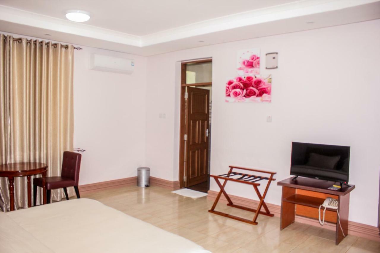 Sea View Beach Resort Lindi ภายนอก รูปภาพ