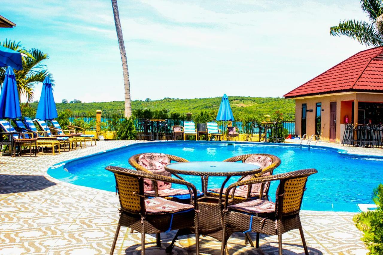 Sea View Beach Resort Lindi ภายนอก รูปภาพ