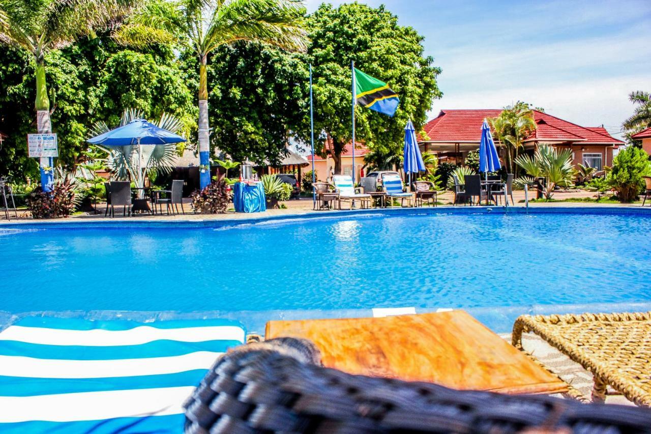 Sea View Beach Resort Lindi ภายนอก รูปภาพ